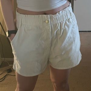 White Corduroy Pull-on Mom UO BDG Shorts XL